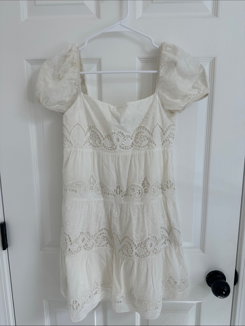 Alice + Olivia Ivory Lace Mini Dress